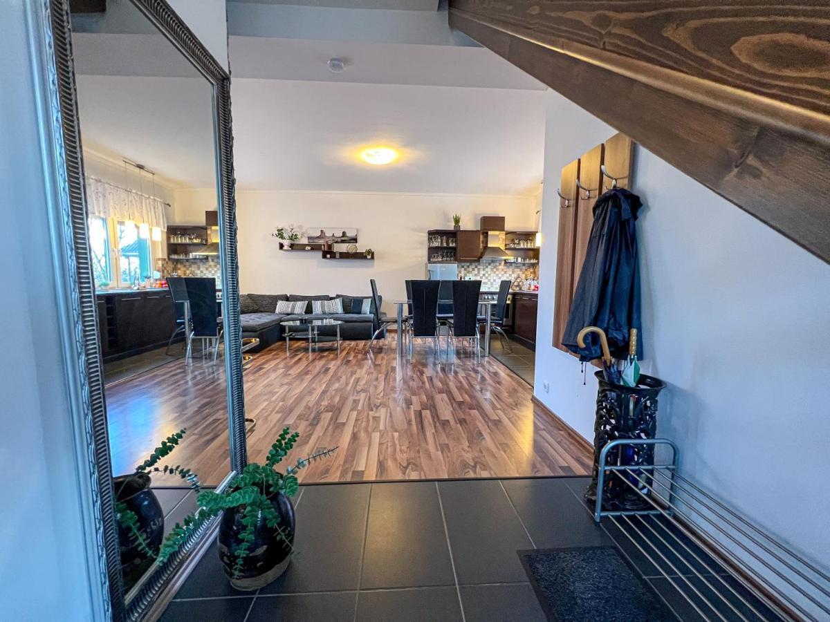 Sunnyside Apartmanhaz Zalakaros Eksteriør bilde
